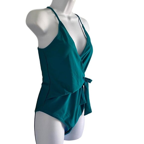 Cupshe Green One Piece Swimsuit Knot Tie Women's Medium NEW NWT - Picture 3 of 9